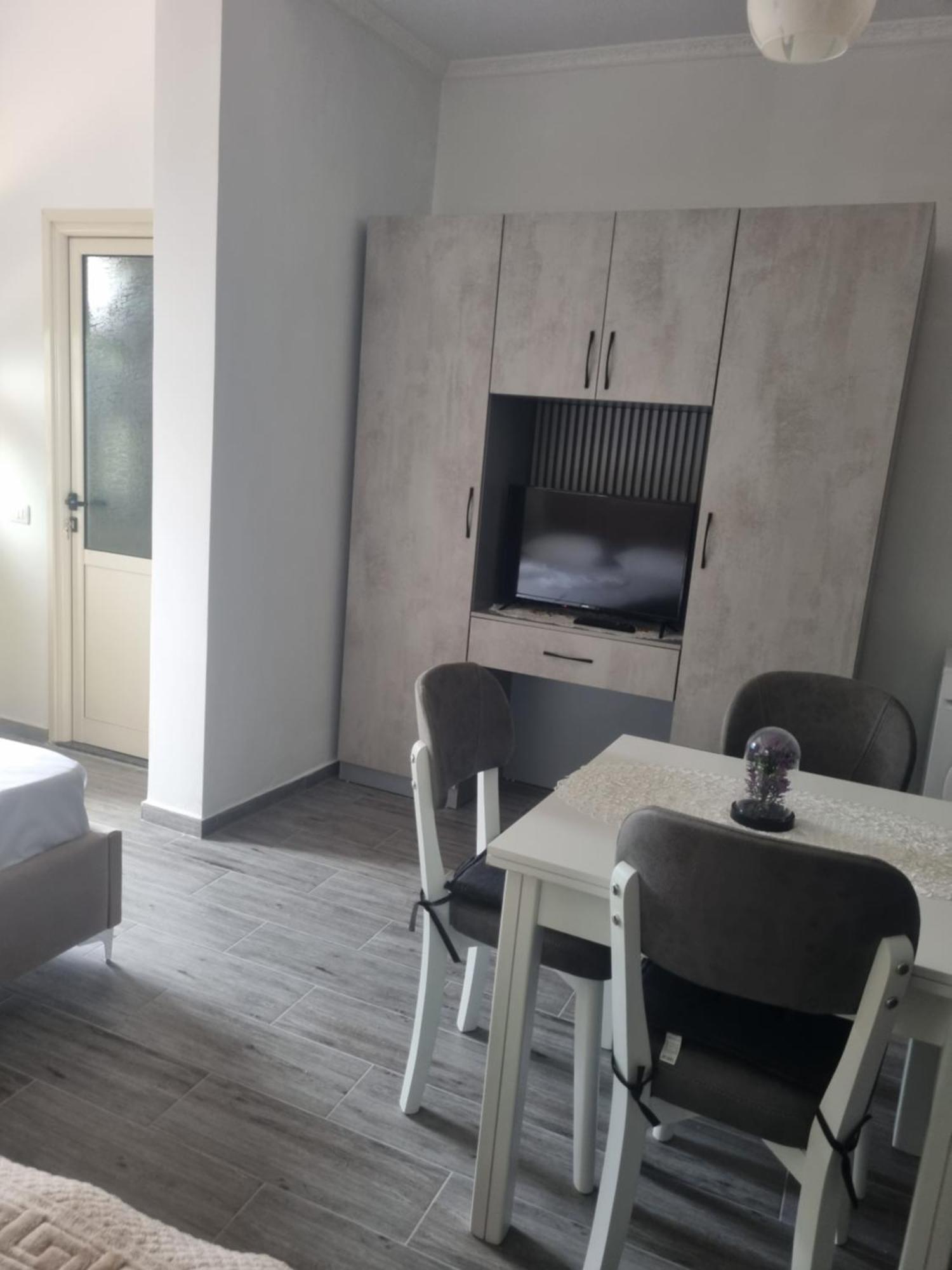 Vlorë Vila Megi-Rent Room חדר תמונה