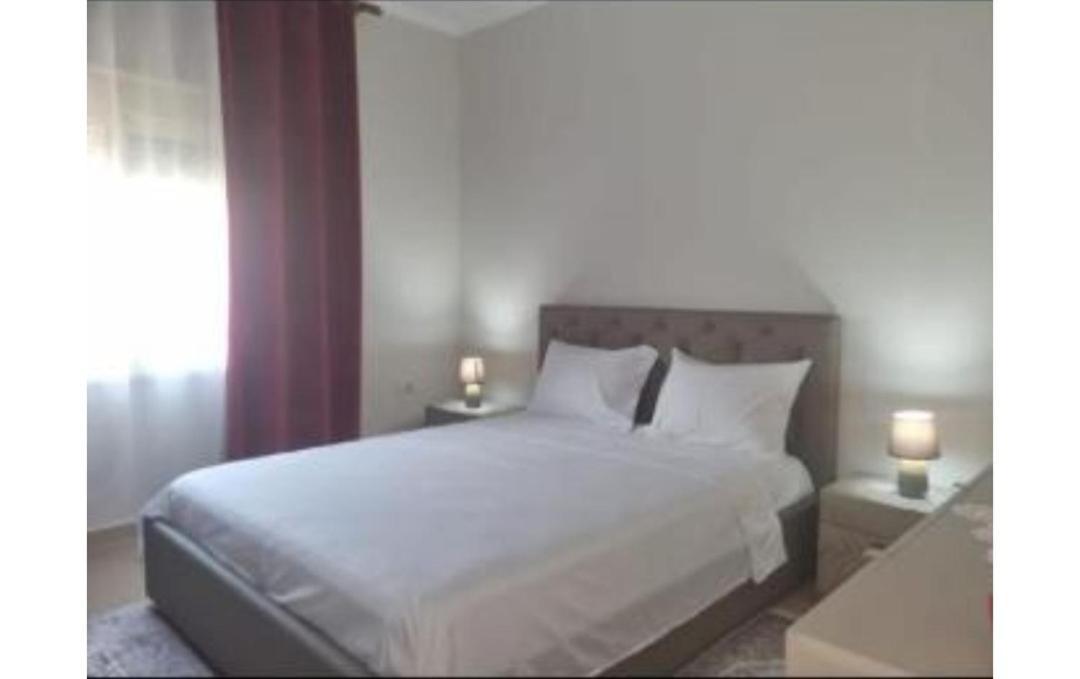 Vlorë Vila Megi-Rent Room מראה חיצוני תמונה